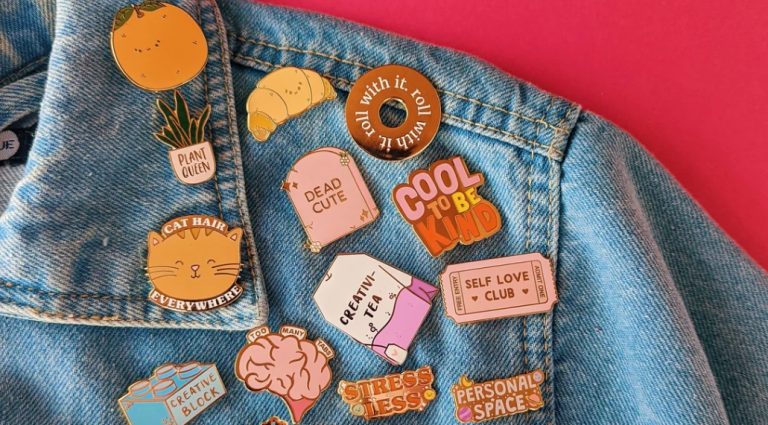 What is an enamel pin?​